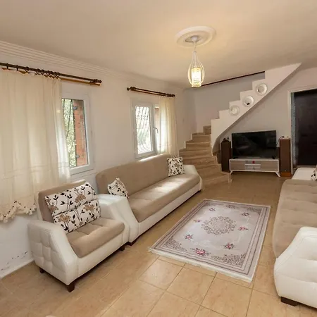 ヴィラ Splendid Villa Surrounded By Nature Near Milas-Bodrum Airport Gulluk
